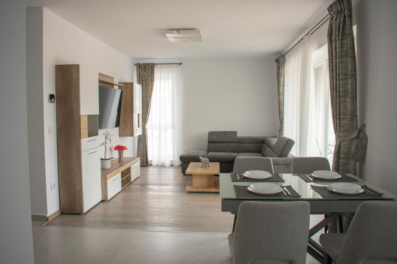 Appartement Tampa View Kasper à Braşov Extérieur photo